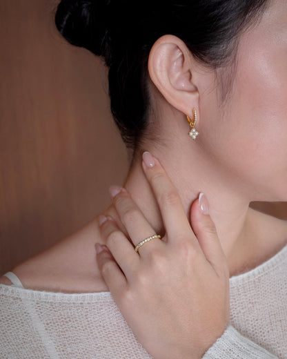 Alba Earrings │ 珍珠花簇 耳環